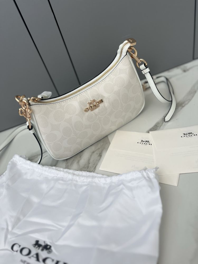Сумка брендова COACH Teri в біло молочному кольорі