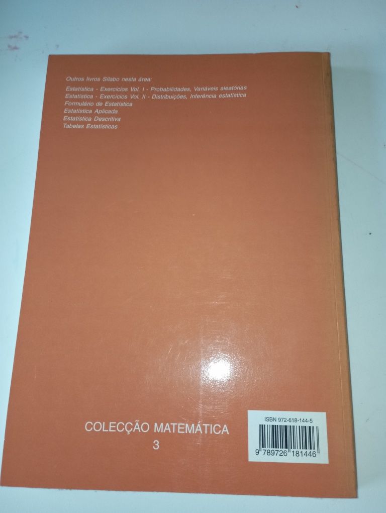 Matemática primitivas e integrais
