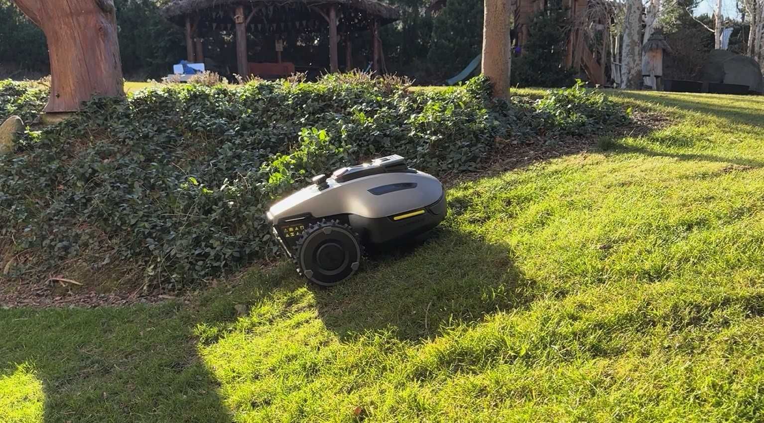 Robot koszący Mammotion YUKA Mini 800