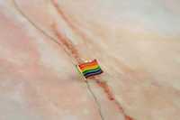 Metalowa przypinka tęczowa flaga LGBT pin wpinka badge tęcza