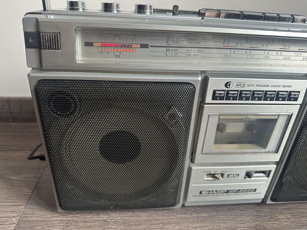 Boombox Sharp GF-8686