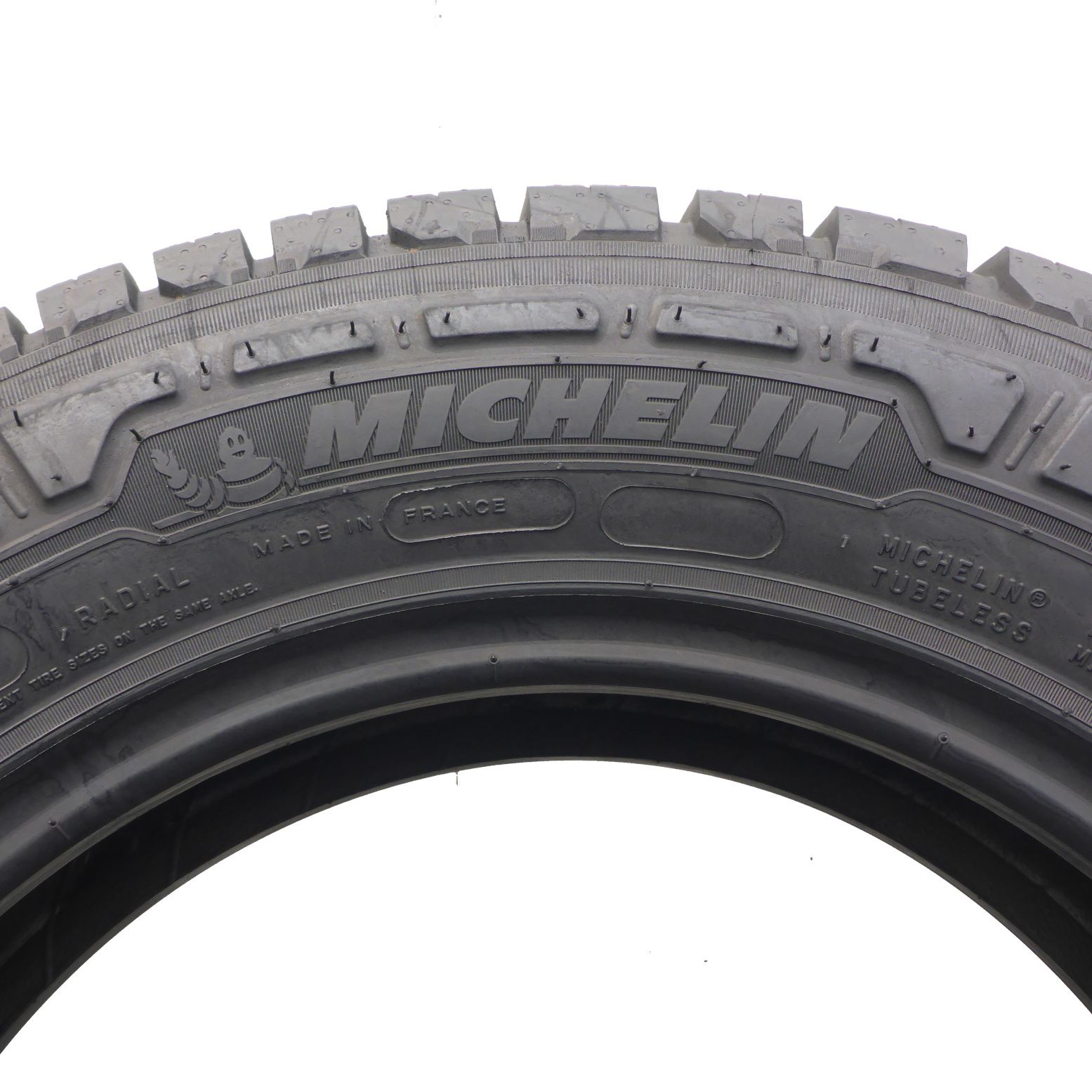 Opony 205/65/16C Michelin 205/65R16C 105T Wielosezonowe 2018 Jak Nowe