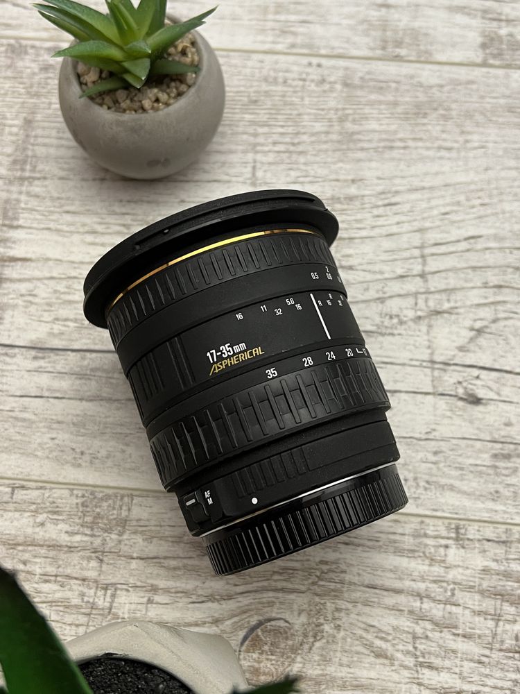 Sigma AF 17-35mm f/2.8-4 EX for Canon широкоугольный