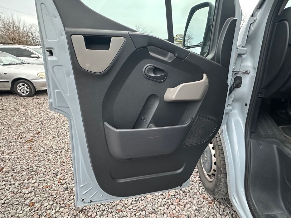 Продам Рено мастер лонг пасажир