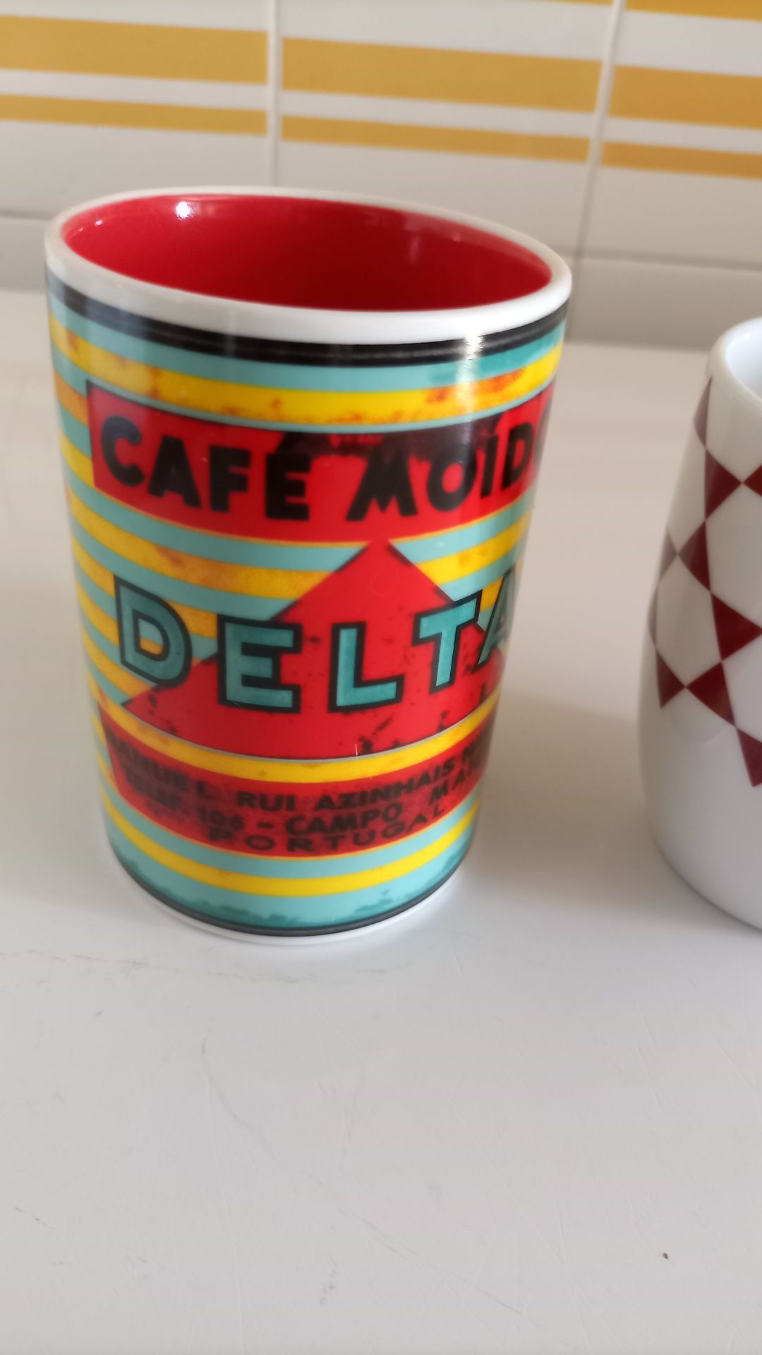 Canecas da Delta cafés novas