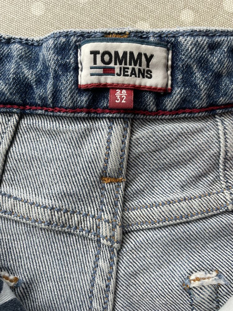 Джинсы женские Tommy Hilfiger