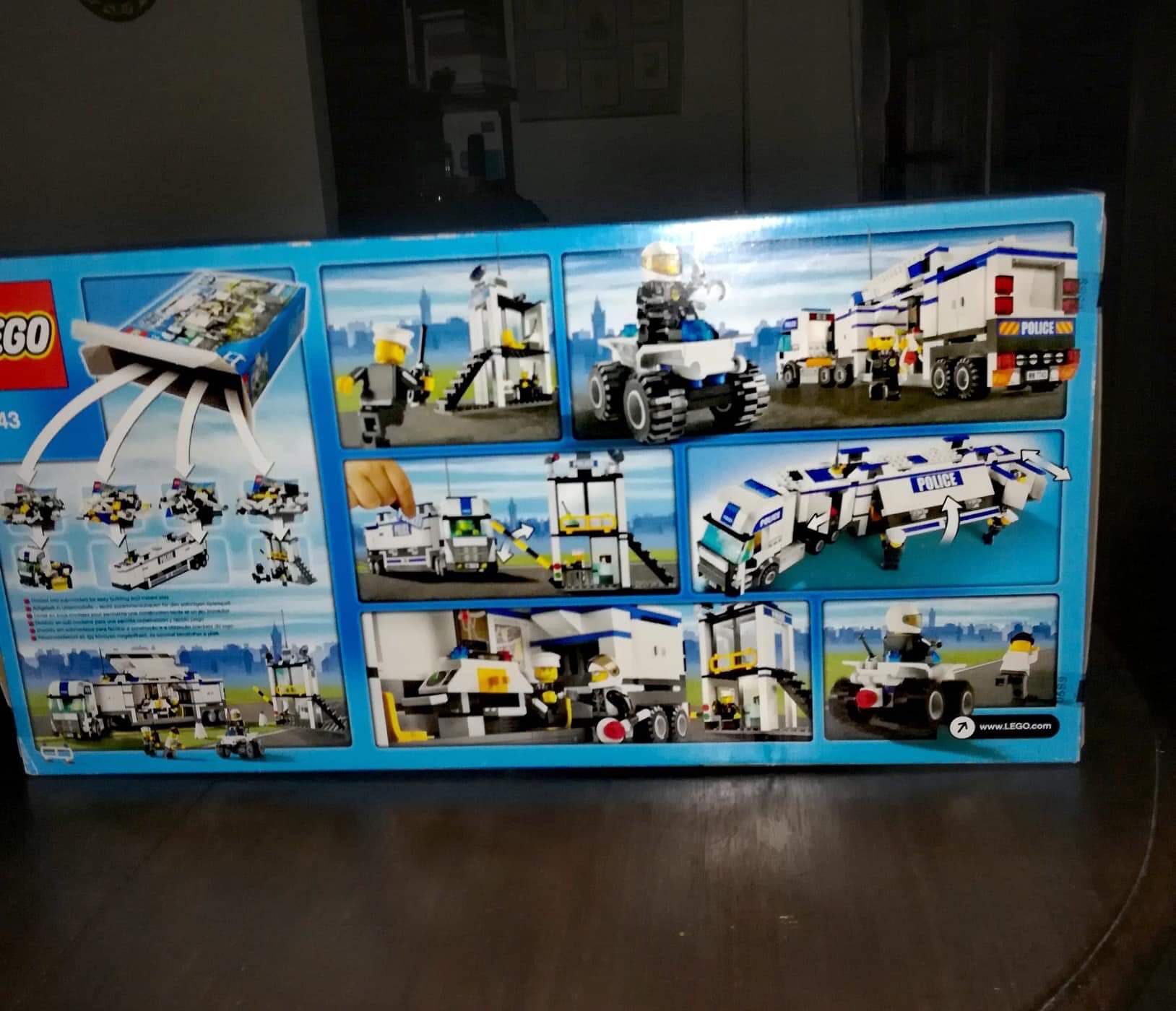 Lego City Police Command Center Set 7743 de 2007  (embalagem fechada)