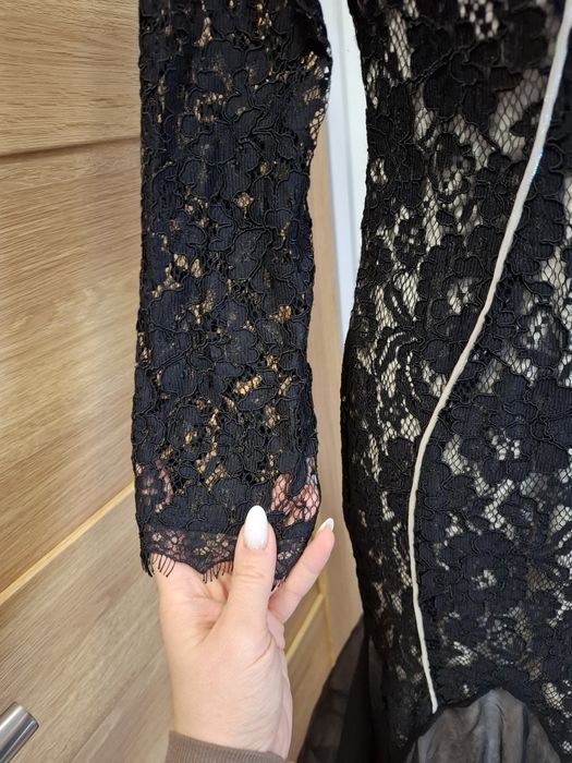 Długa koronkowa suknia na sylwestra studniówkę L