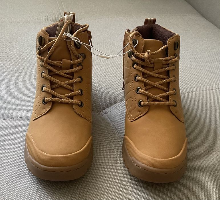 Черевики ZARA 36 розмір