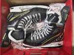 Новые хоккейные коньки CCM TACKS AS-V PRO размер 8.5 TAPERED (42.5-43)