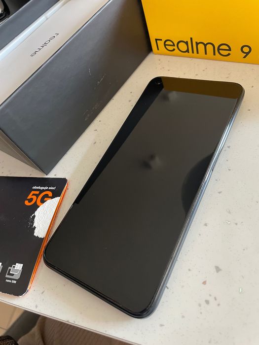 Realmy 9 pro używany miesiąc