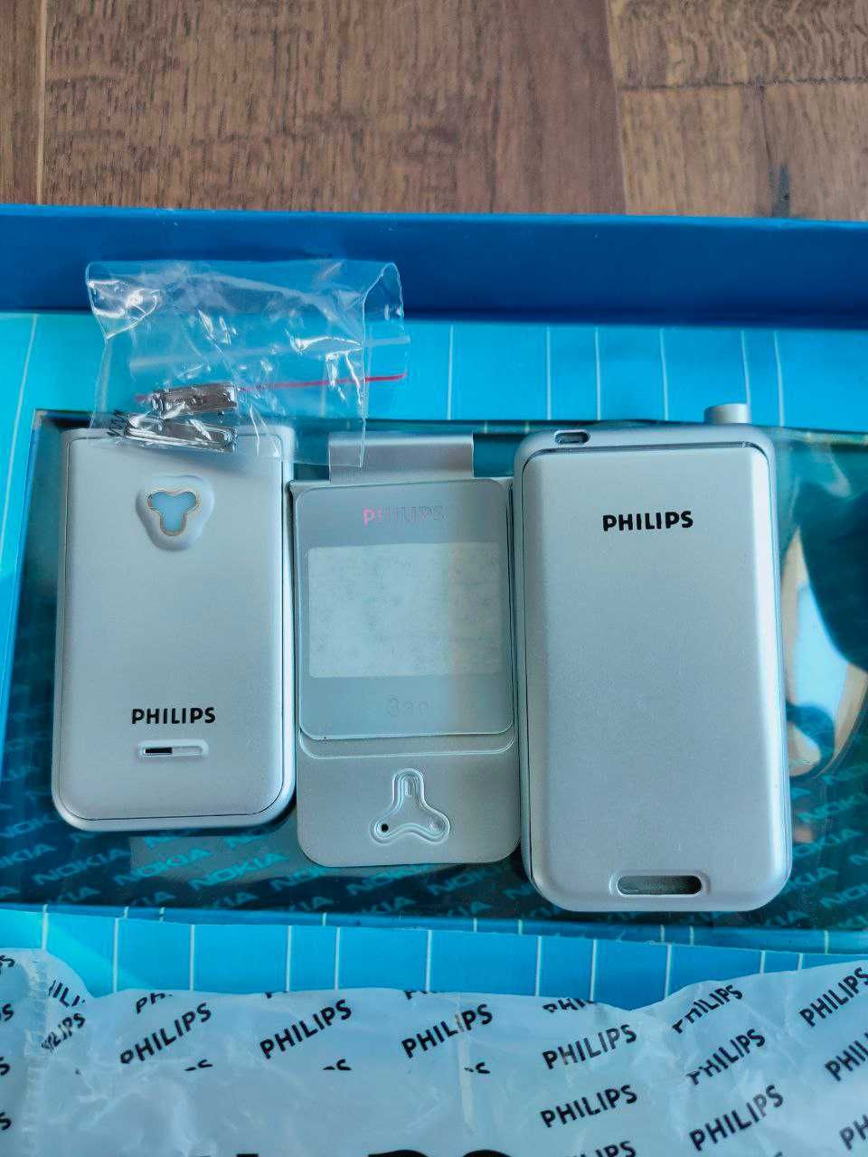 Корпуса до ранніх мобільних телефонів Philips, Motorola, LG