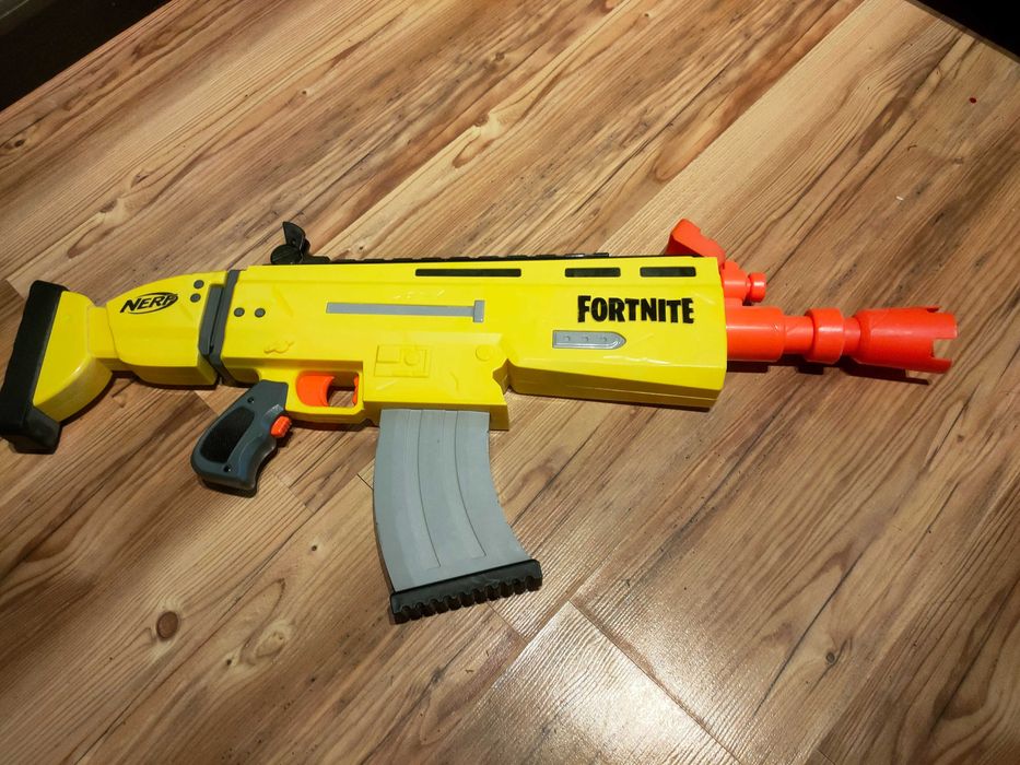 Zabawki NERF pistolety mix