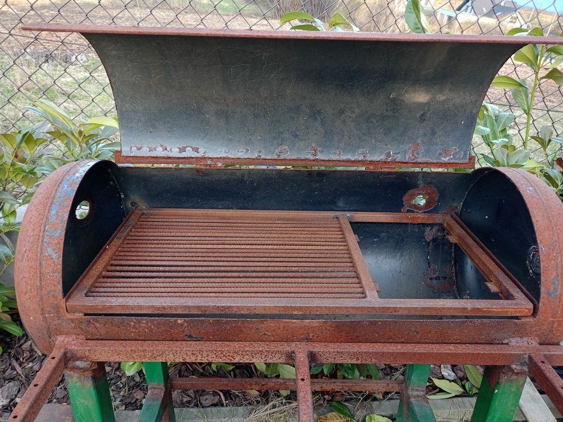 Grill węglowy dla majsterkowicza