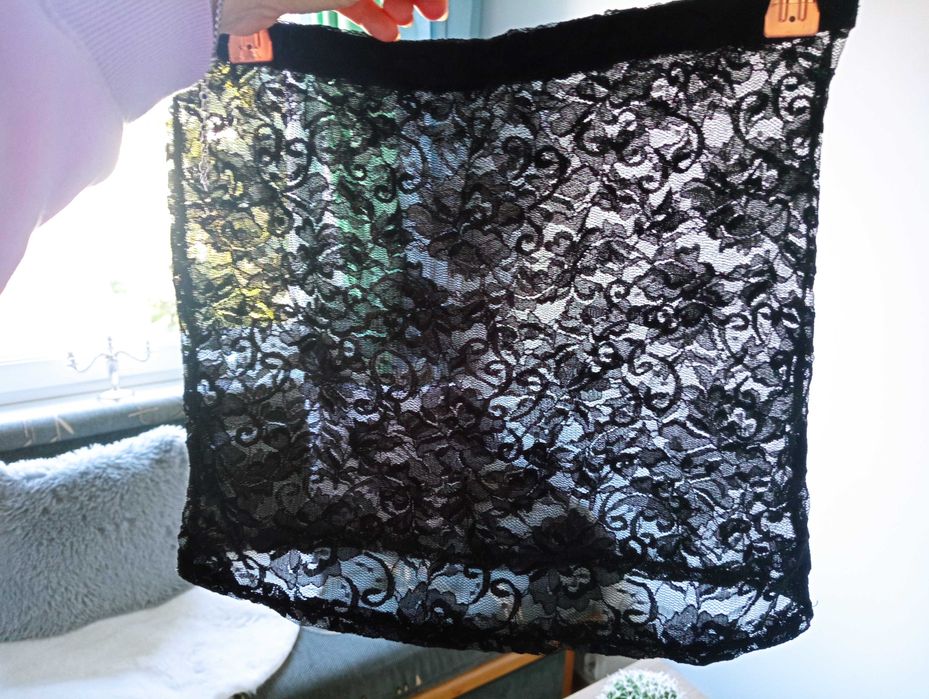 Koronkowe spódniczka mini