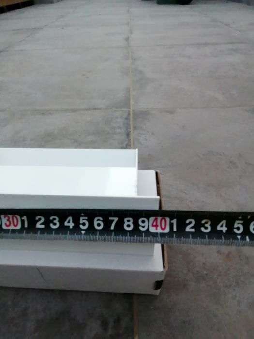 Grelha Tria Design Branca 400x60mm