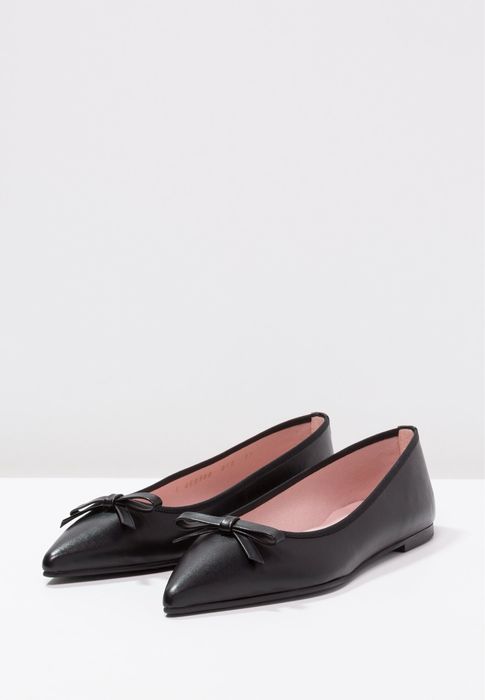 Балетки шкіряні стильні та зручні