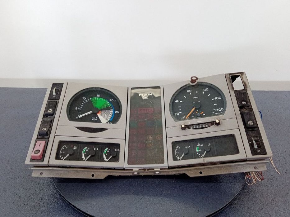 MAN F2000 18.224 LICZNIK TACHOGRAF EU 81272026080