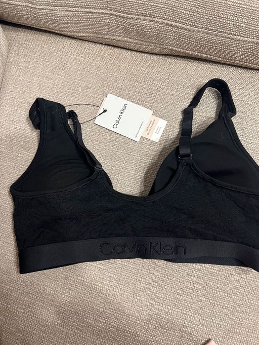 Calvin Klein бюстгальтер мʼякий з лого новий М з біркою