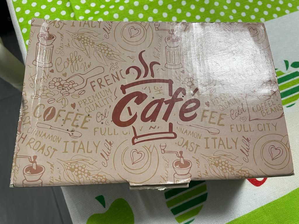 Conjunto chávenas de café e capuccino