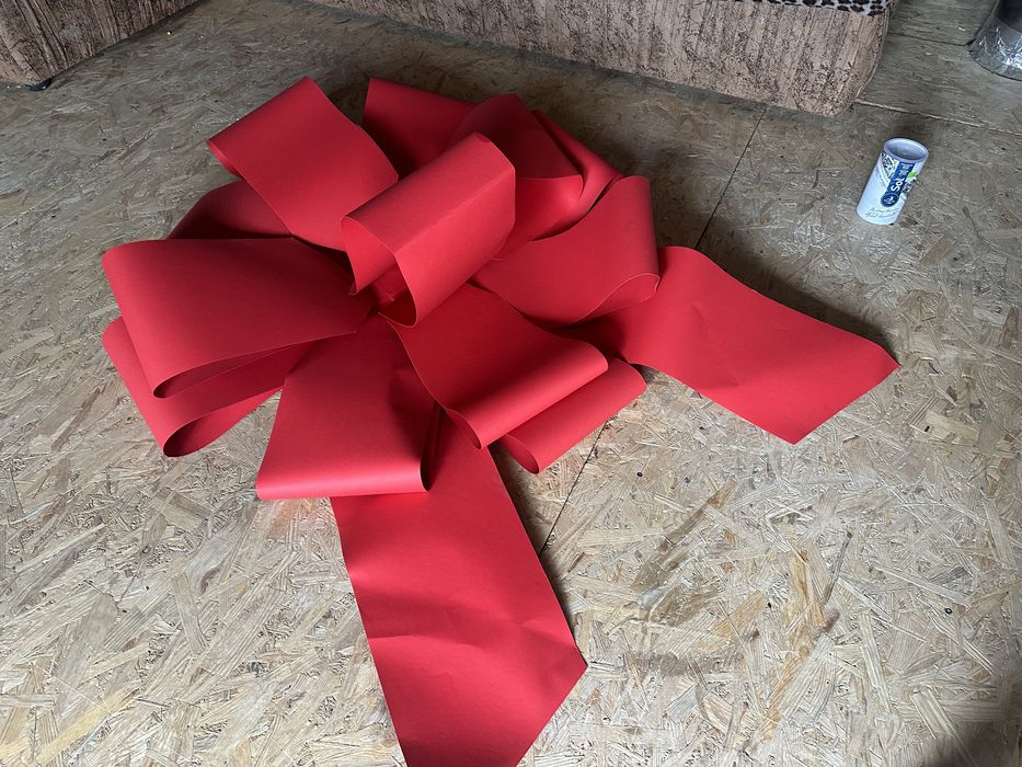 Бант подарочный на авто