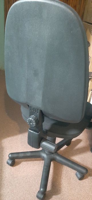 Офисные стулья,кресла