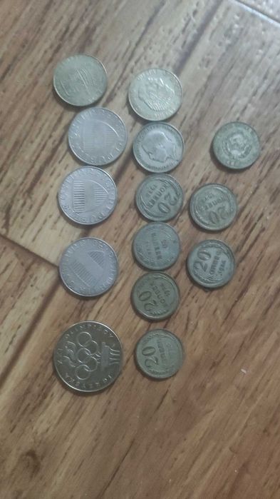 лот из 14 монет по цене серебра 81 грамм