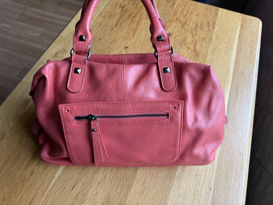 Шкіряна червона сумка