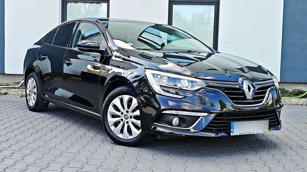 Renault Megane bardzo ładna POLSKI SALON bezwypadkowa NAJLEPSZY SILNIK okazja