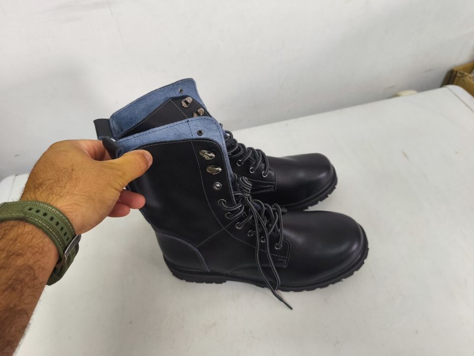 Bota tipo militar AT 44