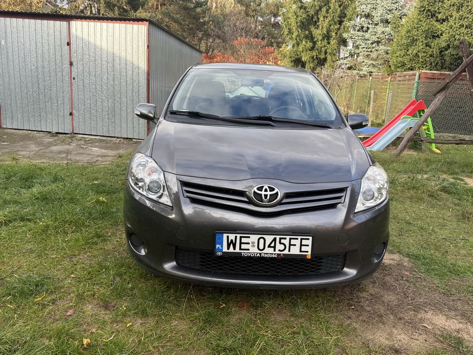 Toyota Auris 1.33 salon polska