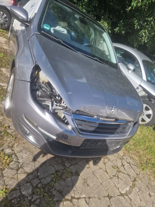 Suzuki SX4 S-Cross Peugeot 308 / 78 tkm