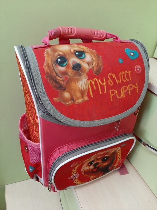 Школьный портфель, рюкзак, ранец