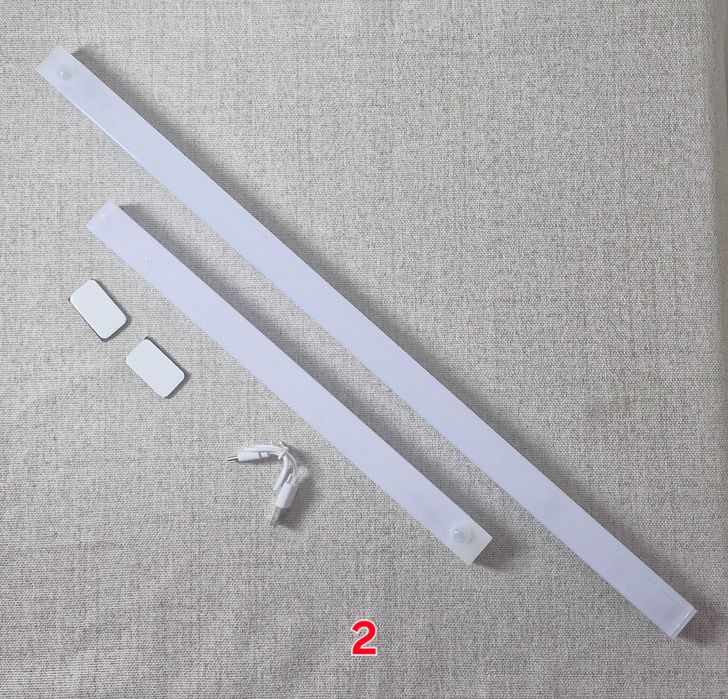 Світильник з датчиком руху