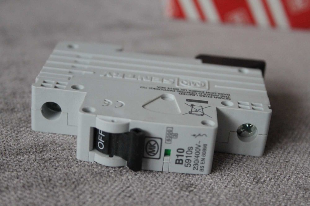 MK Sentry 5910S 10A jednobiegunowy wyłącznik