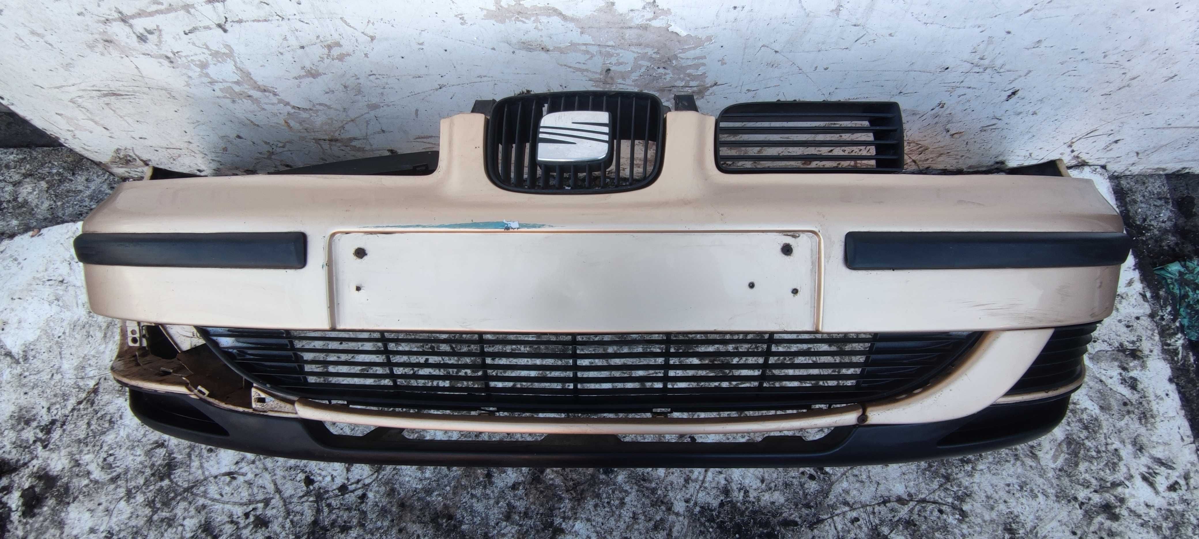 Seat Toledo II Leon I Zderzak Przód Przedni