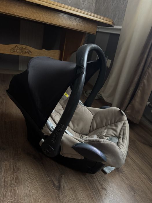 Автокрісло Maxi Cosi CabrioFix