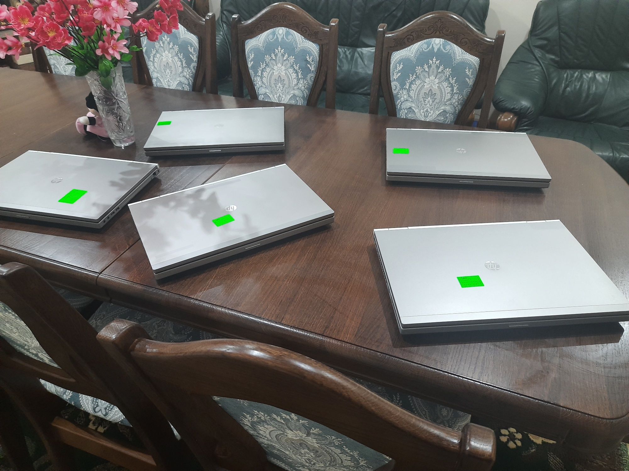 Ігровий не убиваемий 4ядерний ноутбук,1gb відяха,500gb hdd,16gb озу