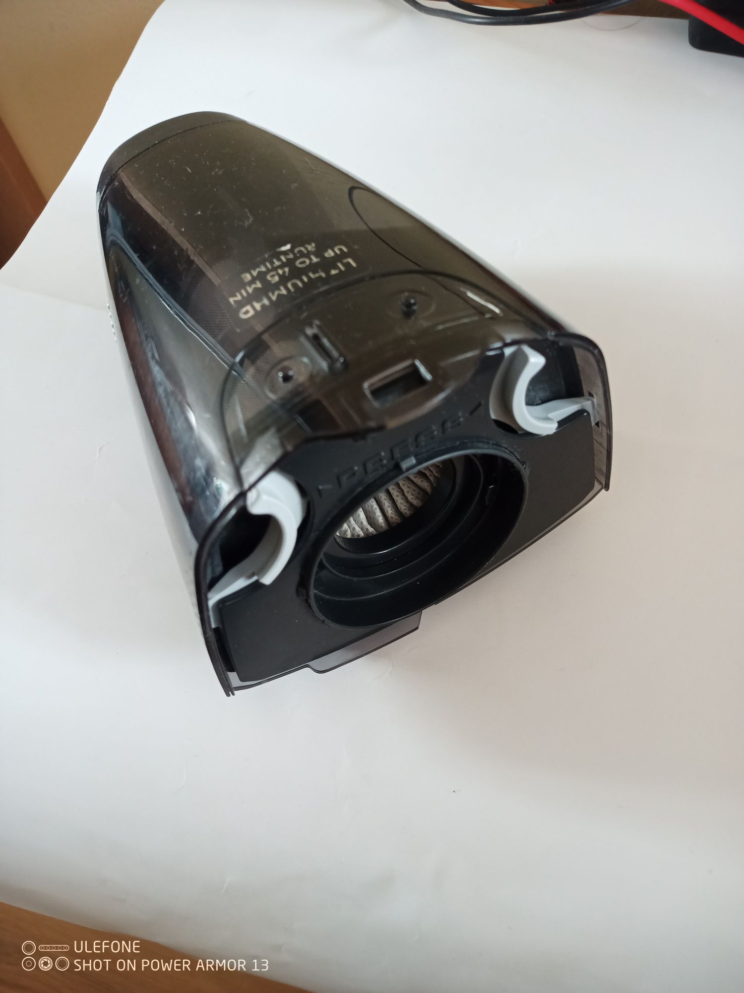 Pojemnik na kurz i filtr do odkurzacza Electrolux AR180L21BC