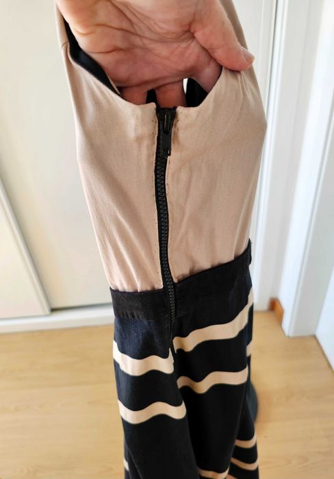 Vestido bege e preto da marca G'Art