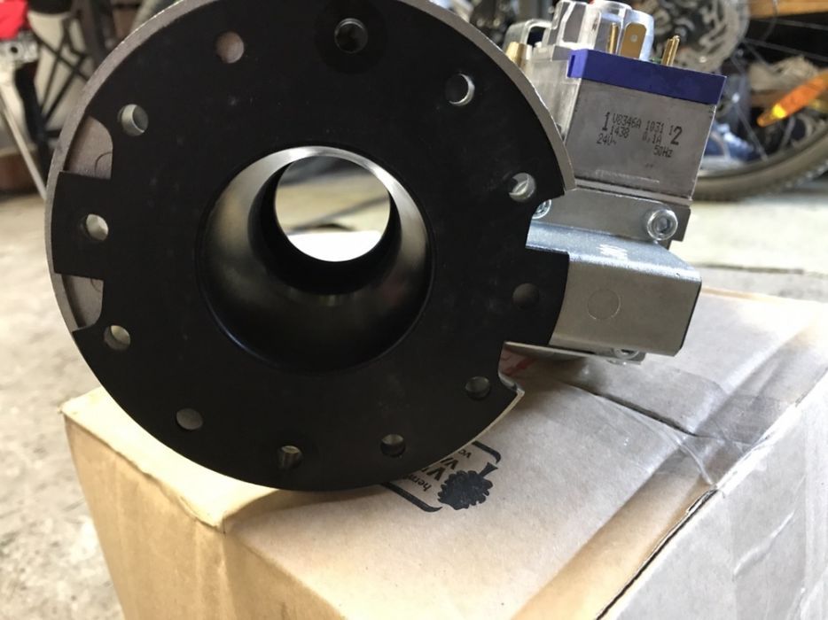 Armatura gazowa Piece Buderus Honeywell VR8615V 1014 2