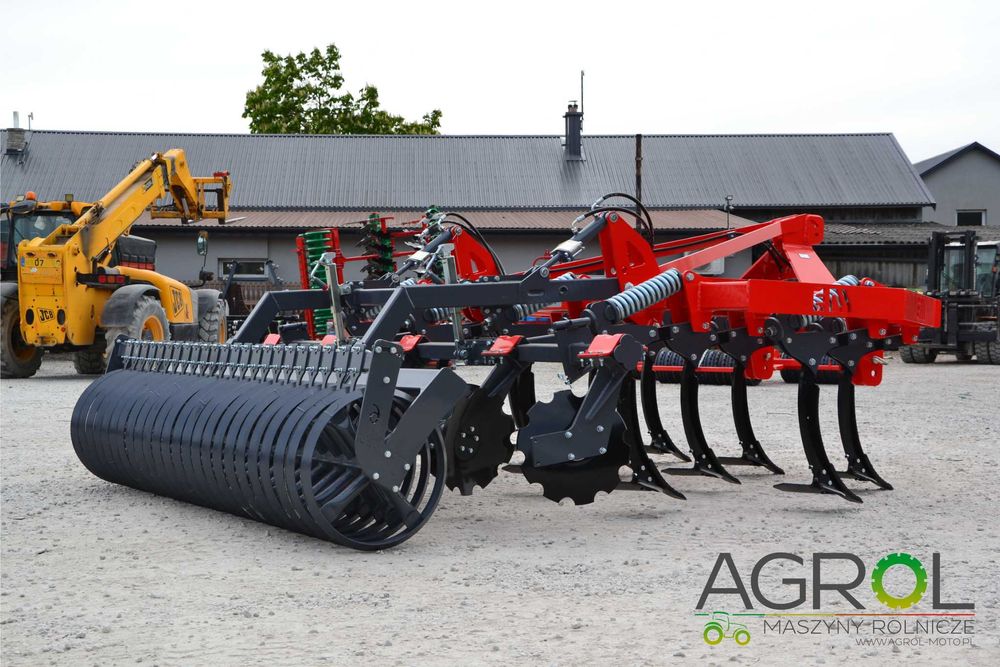 Agregat bezorkowy 2,5m APOC podorywkowo-orkowy 3,0m daszkowy Euro-Masz