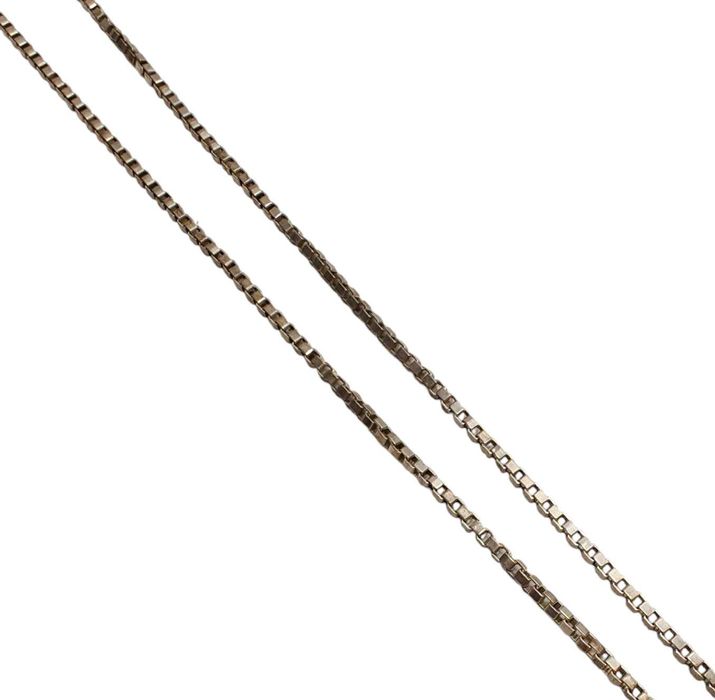 Srebrny łańcuszek z medalikiem 11,28G