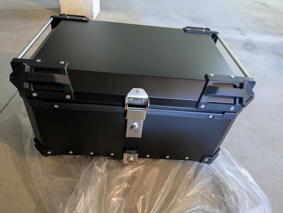 Top case 65l. NOVO