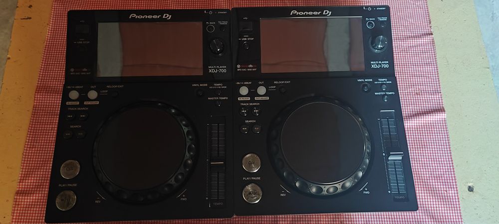 Pioneer DJ XDJ 700