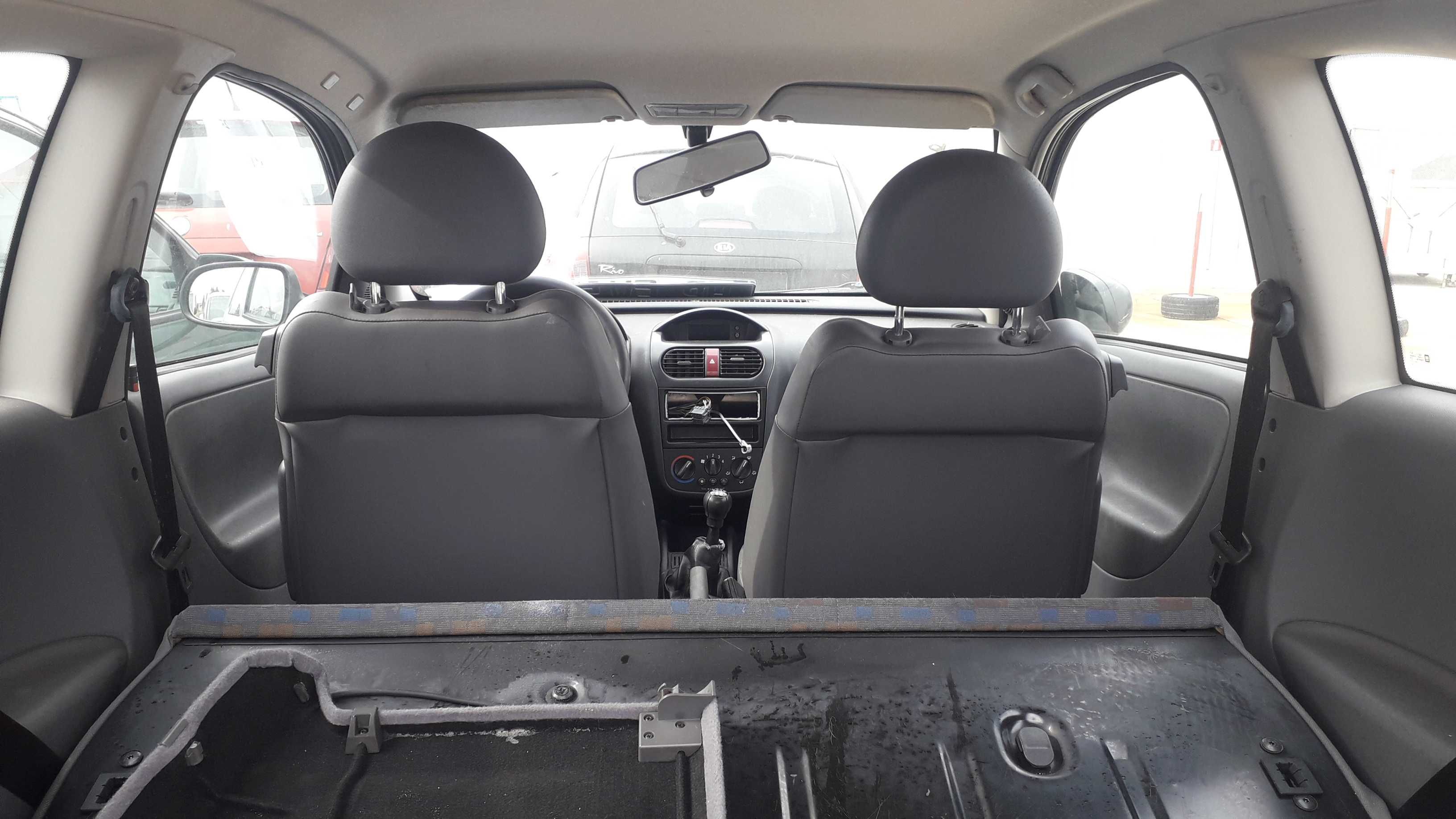 Temos para peças Opel Corsa C Gasolina