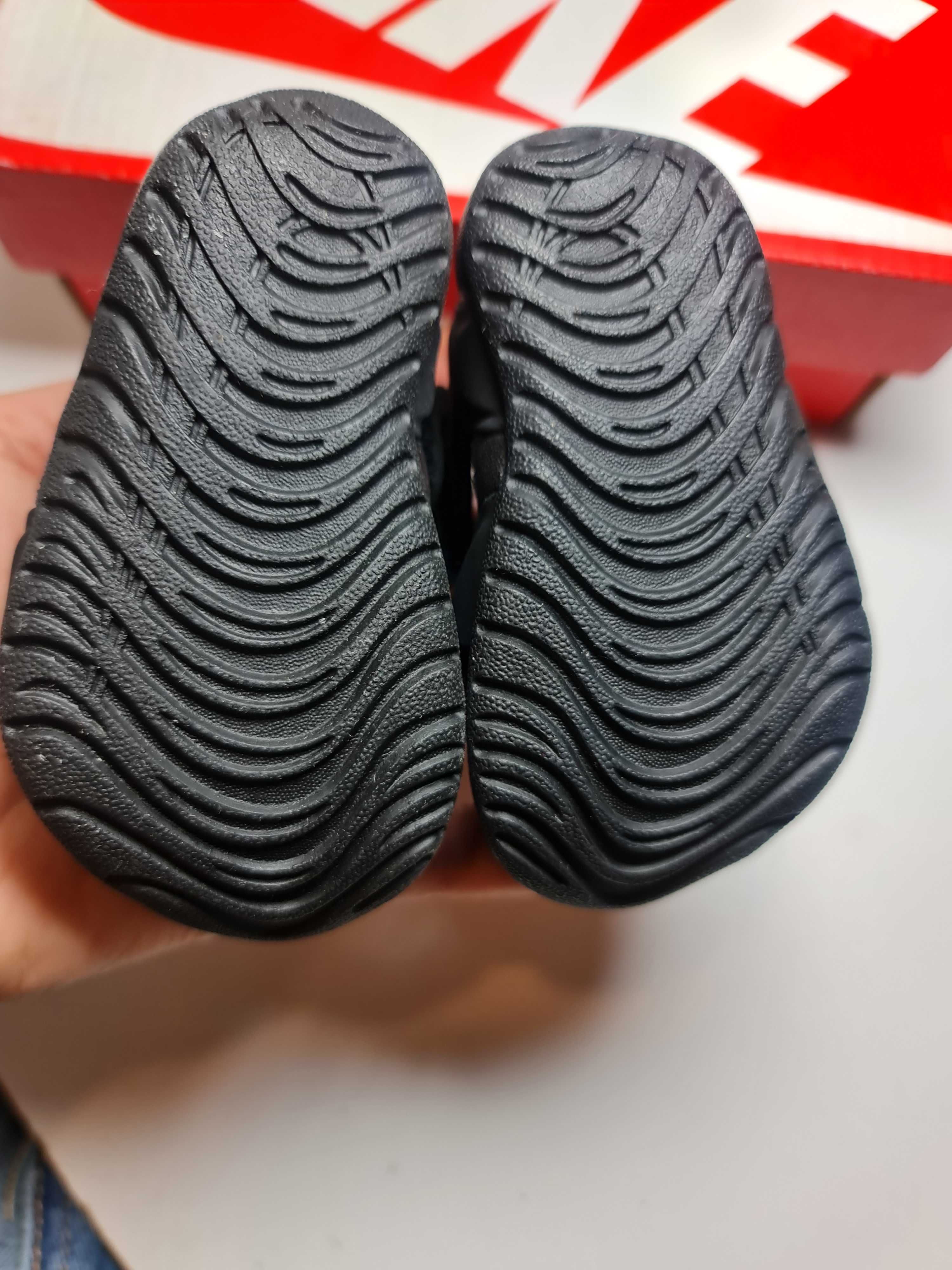 Nowe Sandałki niemowlęce Nike Kid's Sunray Protect 2 TD rozmiar 17
