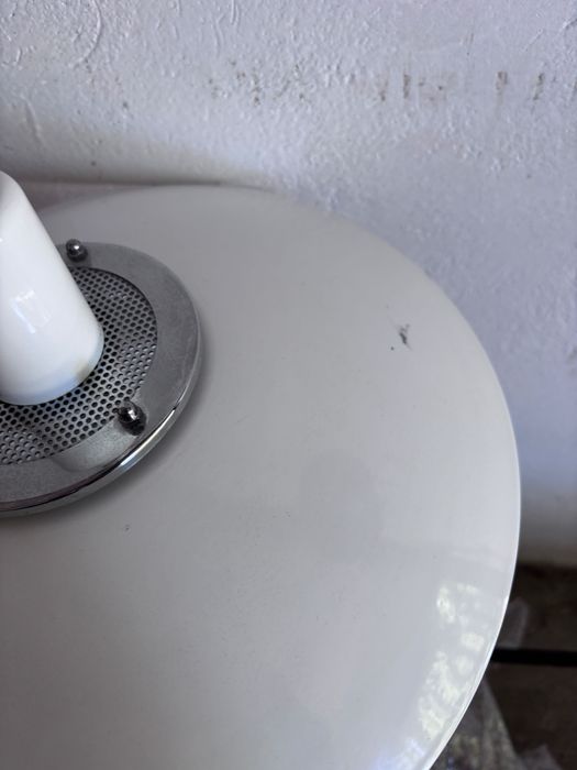 biała lampa wisząca space Age reto prl