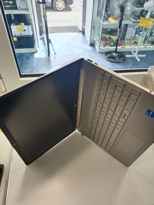 Laptop Hp15s i3-1115g4 8/256ssd win11 Komis Madej Sc