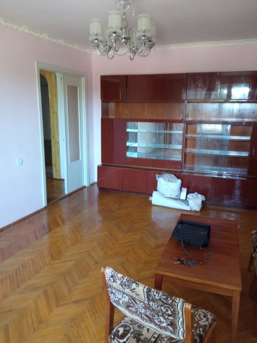 Меблі до кімнати